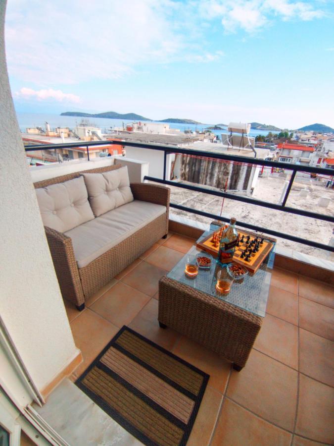 Seagull Apartments Néa Péramos Extérieur photo